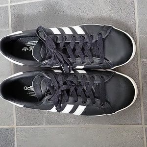Addidas sneakers size 11
